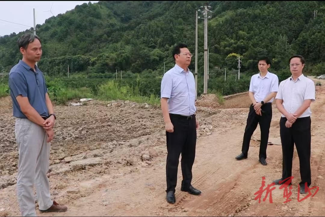 藍山：龍向洋前往毛俊鎮(zhèn)調(diào)研群眾信訪件辦理情況