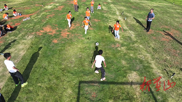 楠市镇中心小学：种下绿茵梦 争当“永”先锋