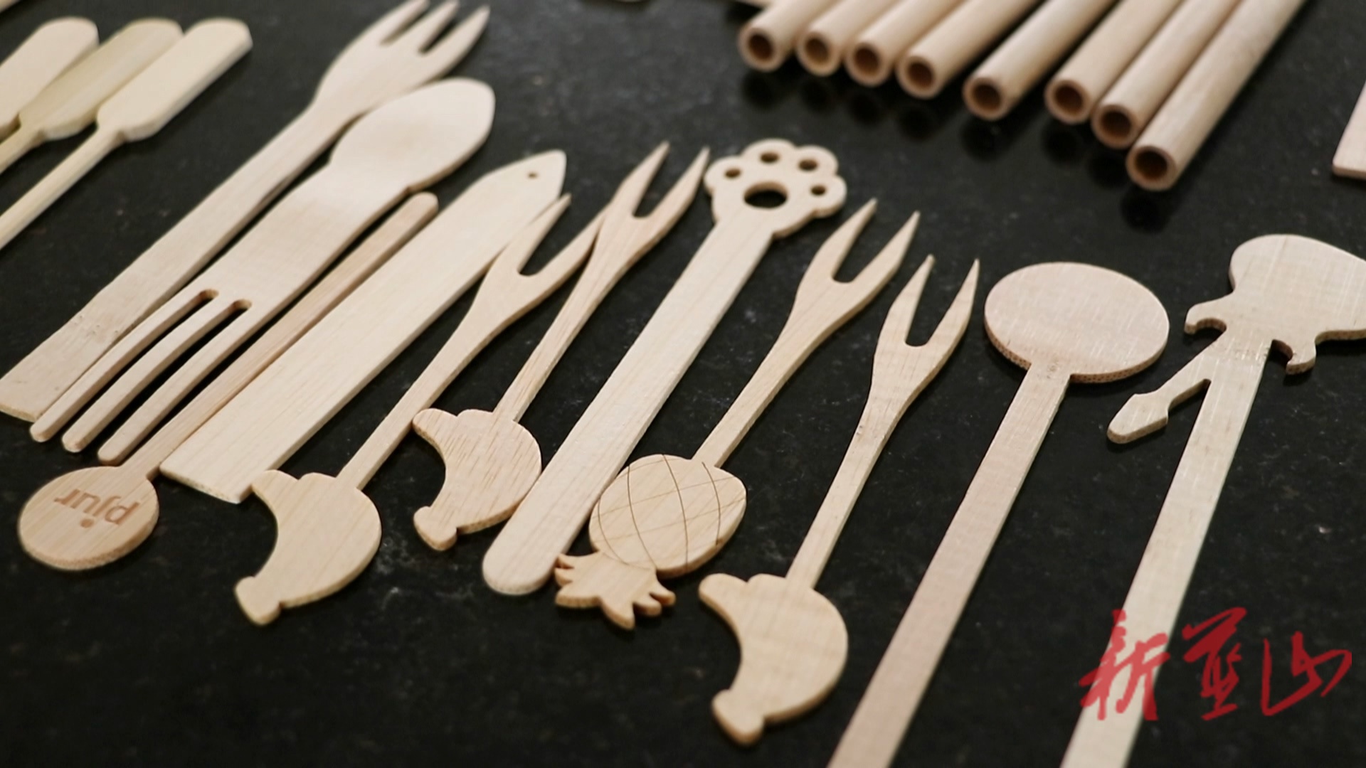 蓝山县以“竹木”为媒让绿水青山变身致富金山