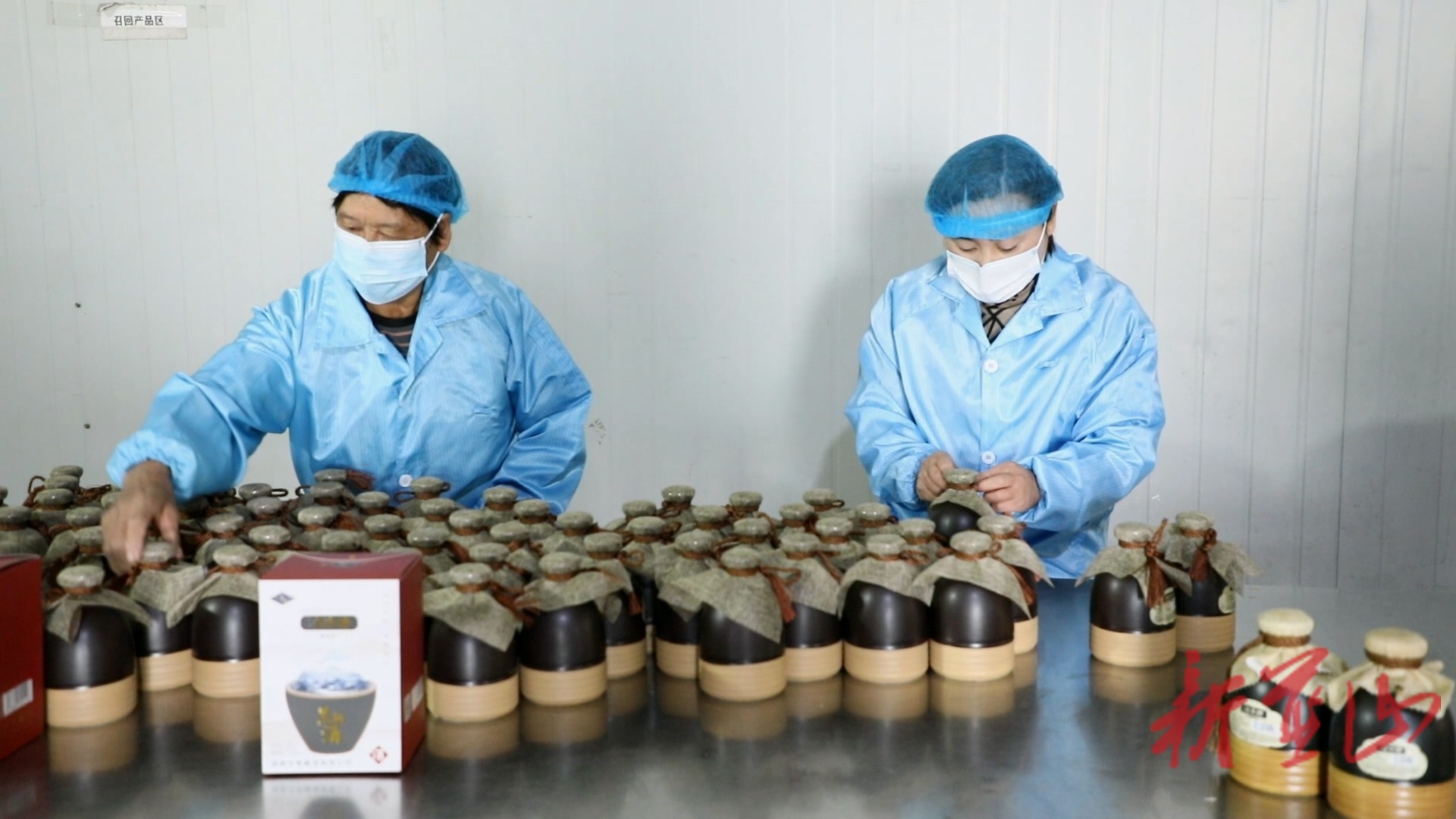 蓝山县毛俊镇洋田村：以非遗黑糊酒为媒    铺就