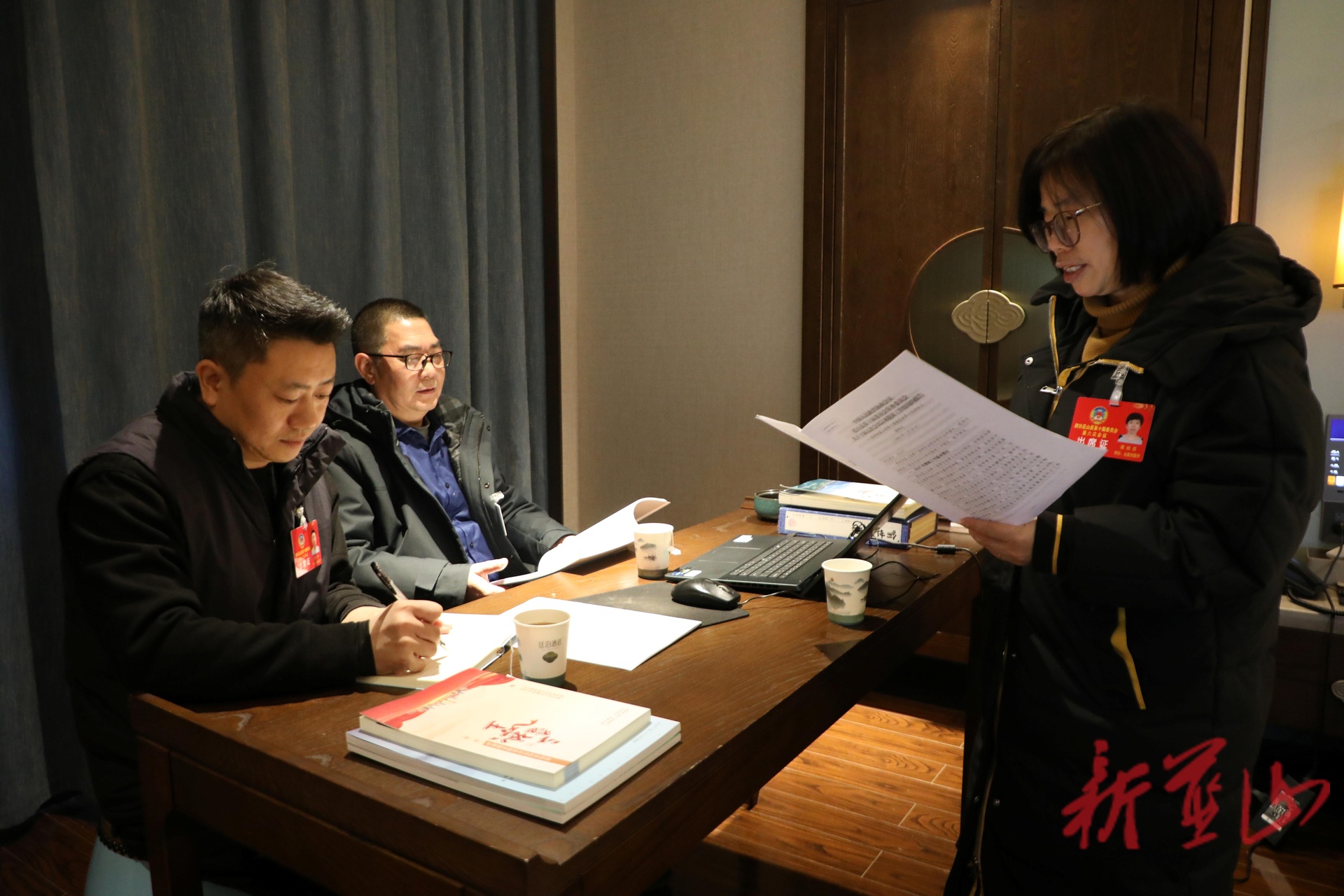 【聚焦两会】蓝山政协委员积极提案献策  共绘高质量发展新蓝图