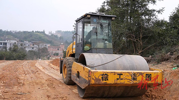 【新春走基层 】蓝山县太平圩镇：交通赋能乡村美 公路提质民生暖
