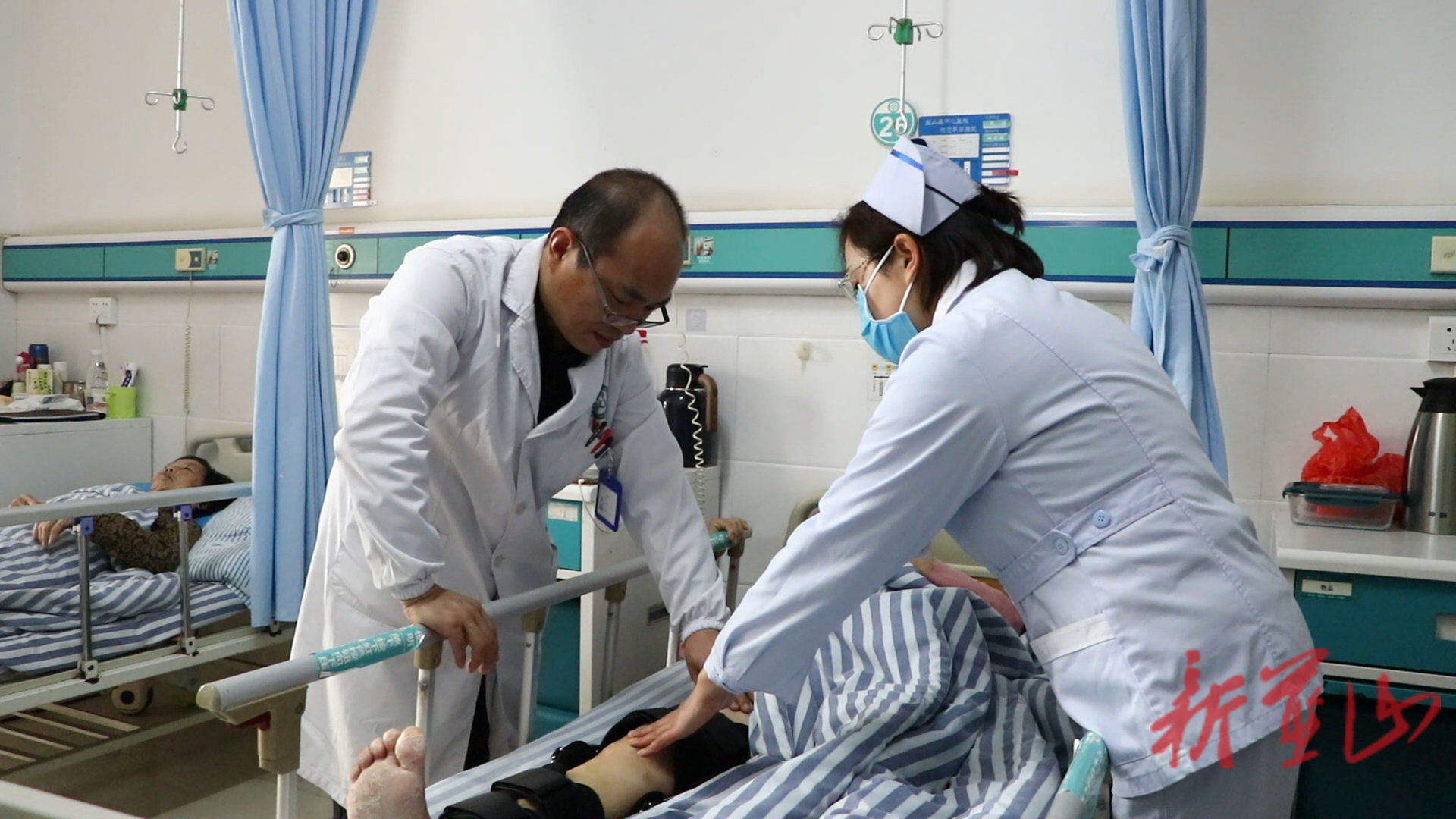 【新春走基层】蓝山县中心医院：新春坚守护安康 白衣担当暖人心