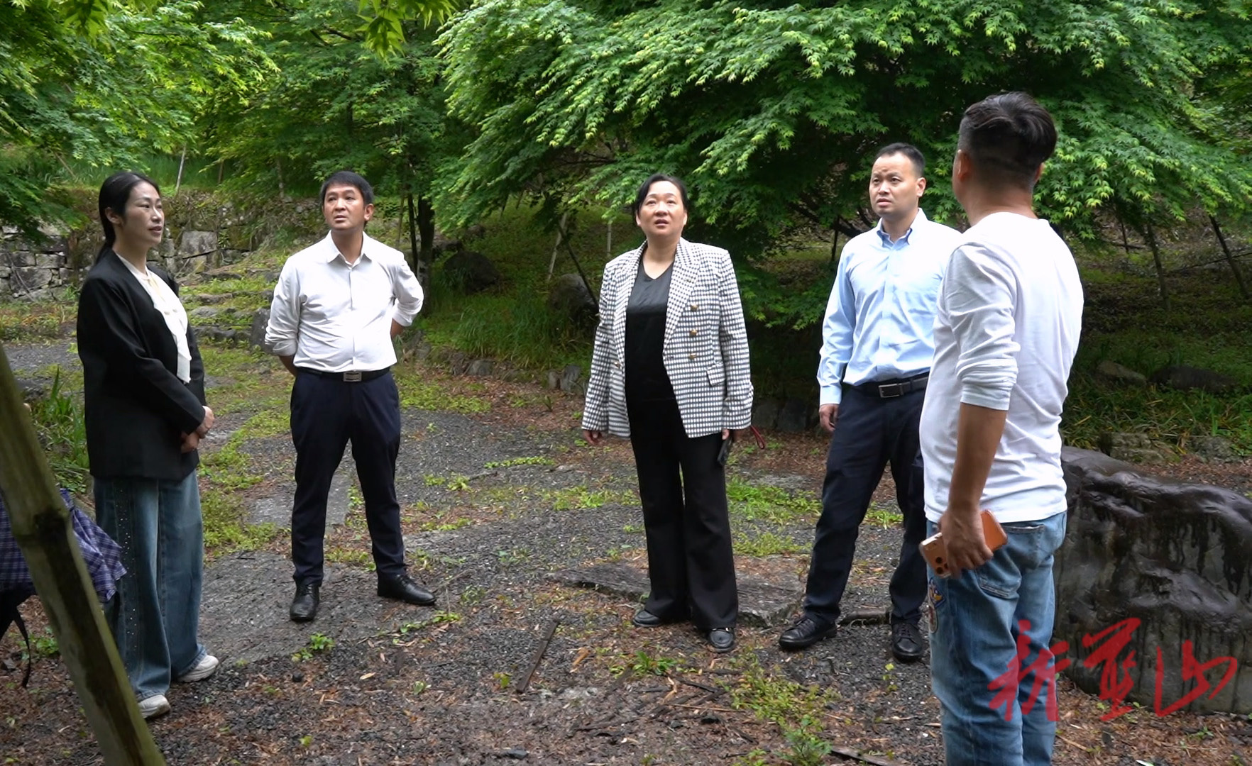 蓝山：邓群到湘江源瑶族乡调研蓝山谷项目建设工作
