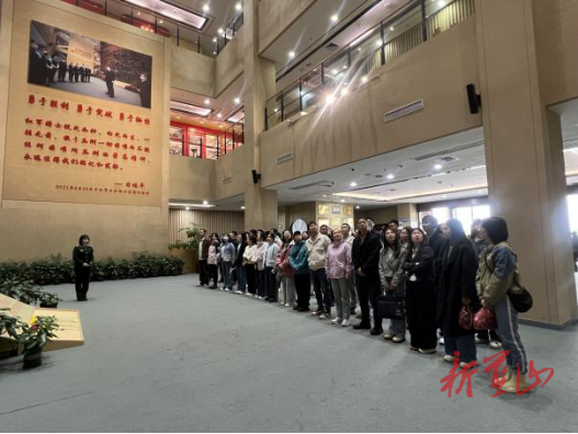 实地研学淬党性 实干担当促发展——中共蓝山县委党校2026年春季主体班异地现场教学走实走深