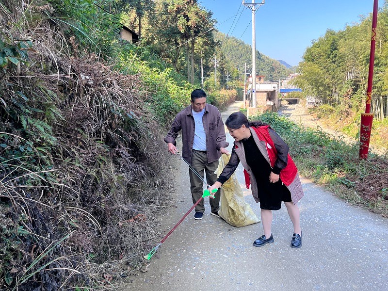 汇源瑶族乡湘蓝村：人居环境整治 绘就乡村新画卷