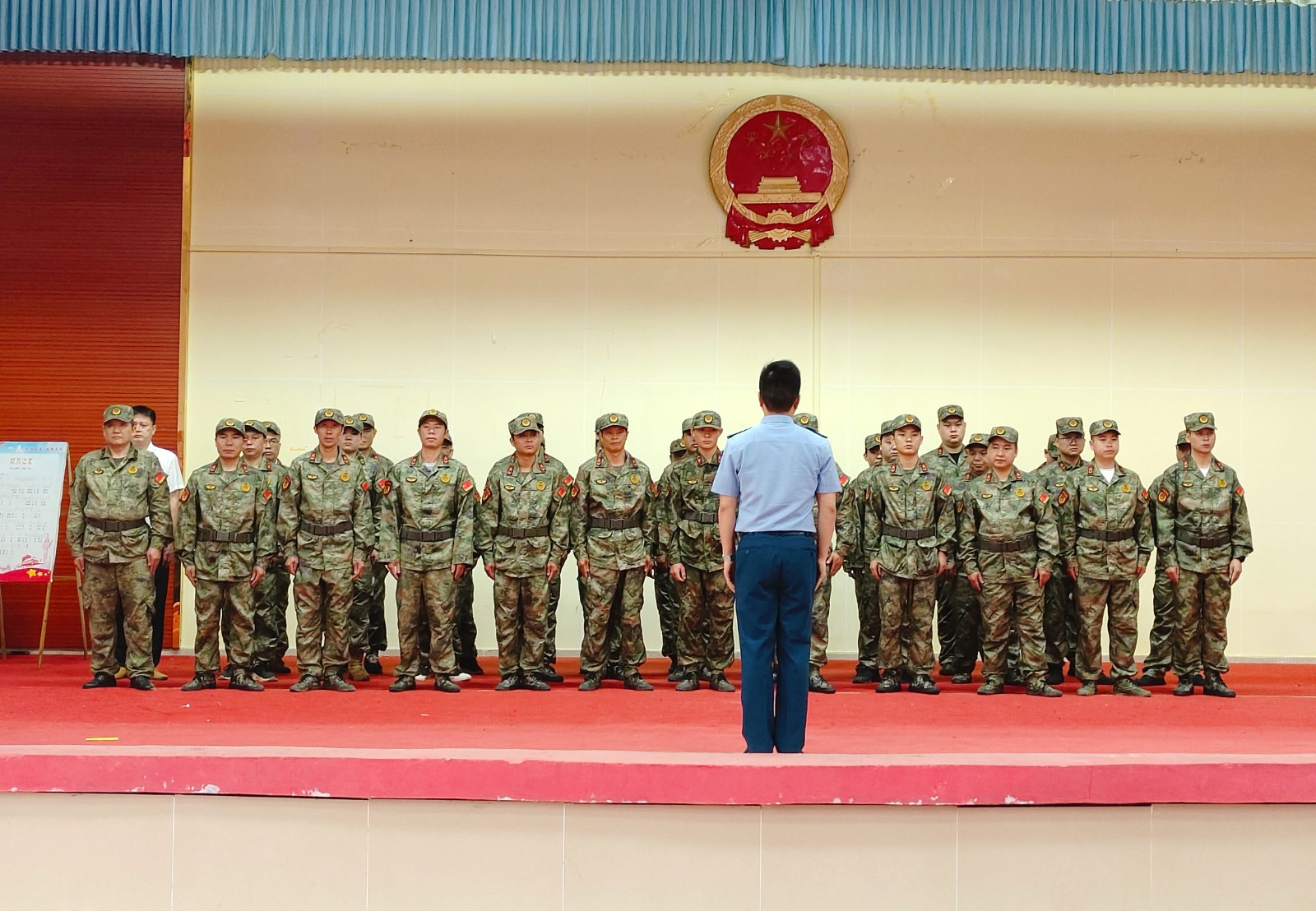 大桥瑶族乡召开2025年度基层民兵点验大会