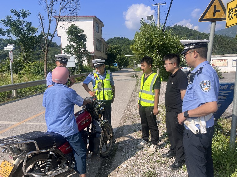 所城鎮(zhèn)紀(jì)委：多措并舉 筑牢農(nóng)村道路安全防線