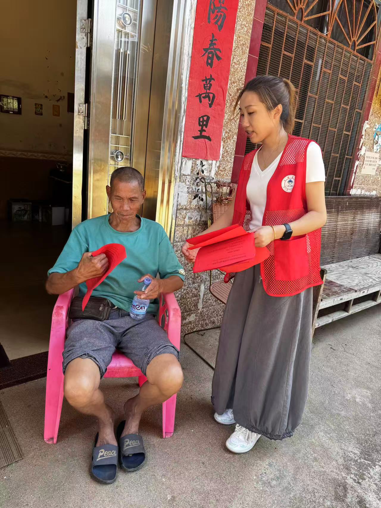 楠市镇纪委：开展走访问访活动 架起干群“连心桥”