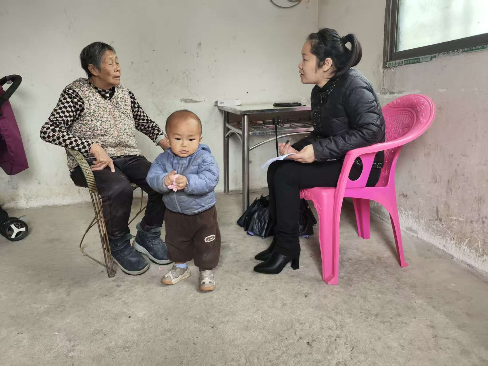 祠堂圩镇纪委：让脱贫攻坚成果更稳固，帮扶之路更温暖