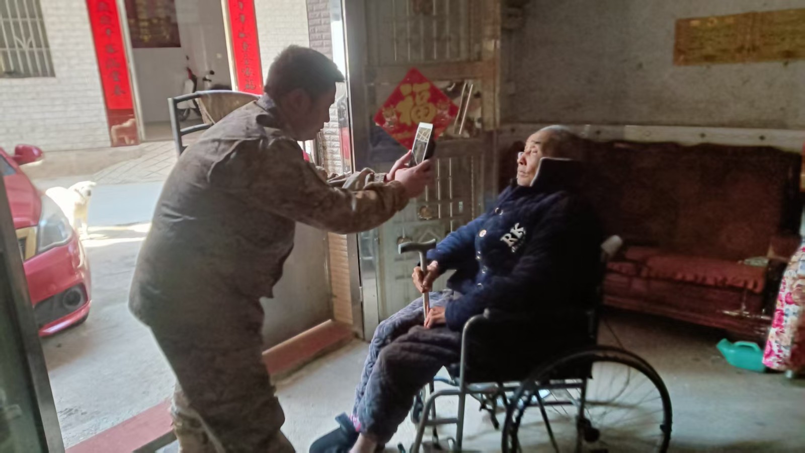 所城镇退役军人事务站：上门服务零距离 情暖退役老兵心