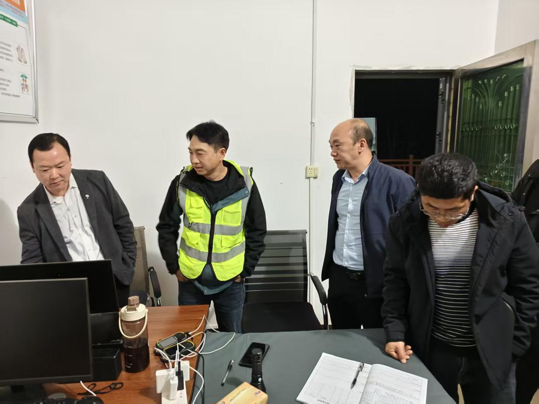 浆洞瑶族乡启动候鸟保护常态化夜间巡护工作
