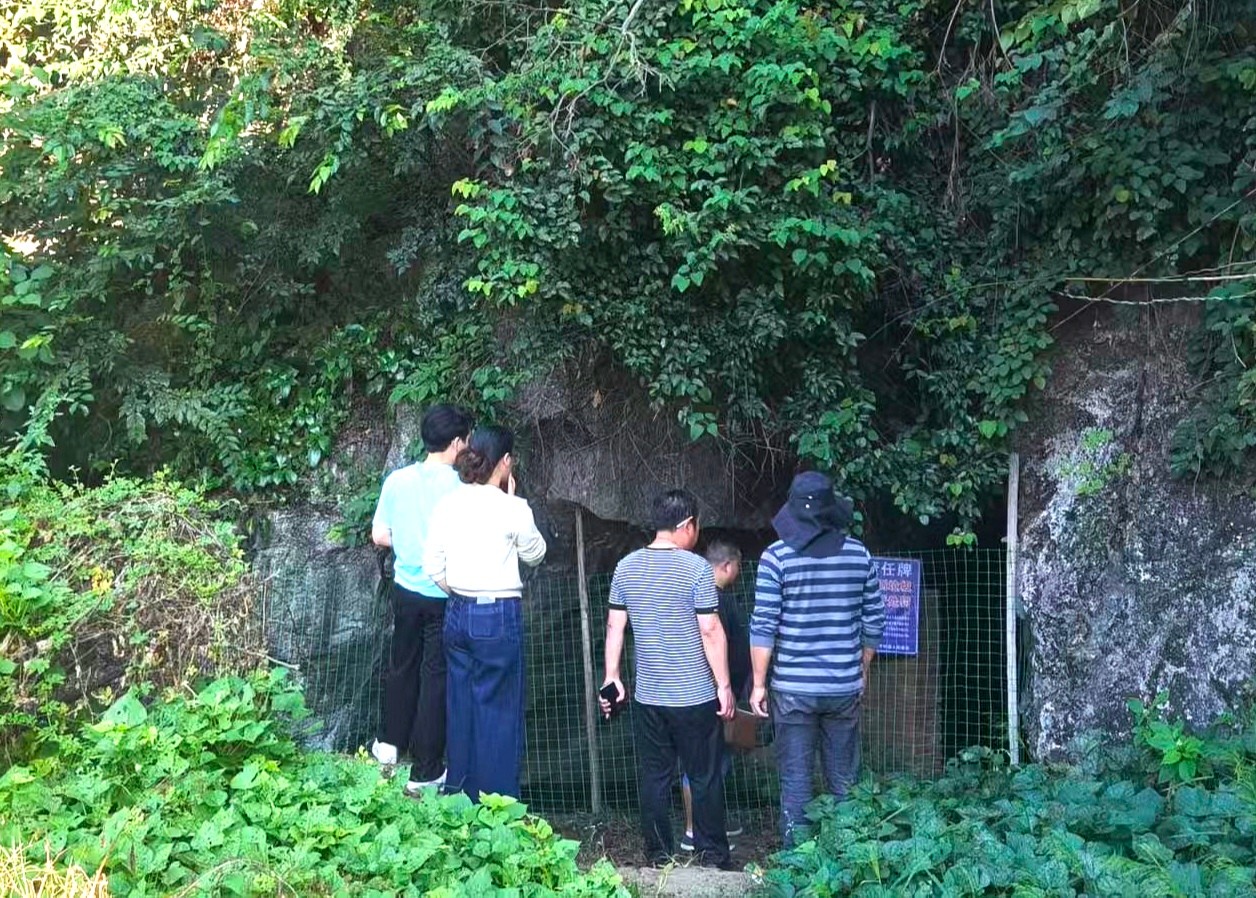 太平圩镇纪委：跟进监督溶洞污染问题排查整治 筑牢地下生态安全屏障